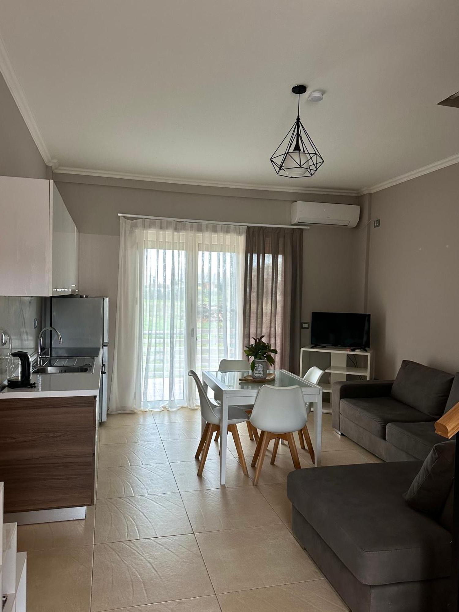 Tea Residence, Gjiri I Lalzit Villa Durrës Exteriör bild