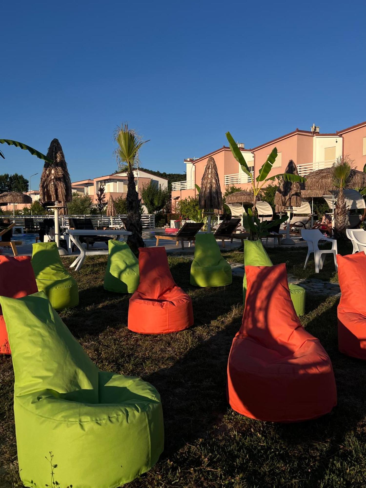 Tea Residence, Gjiri I Lalzit Villa Durrës Exteriör bild